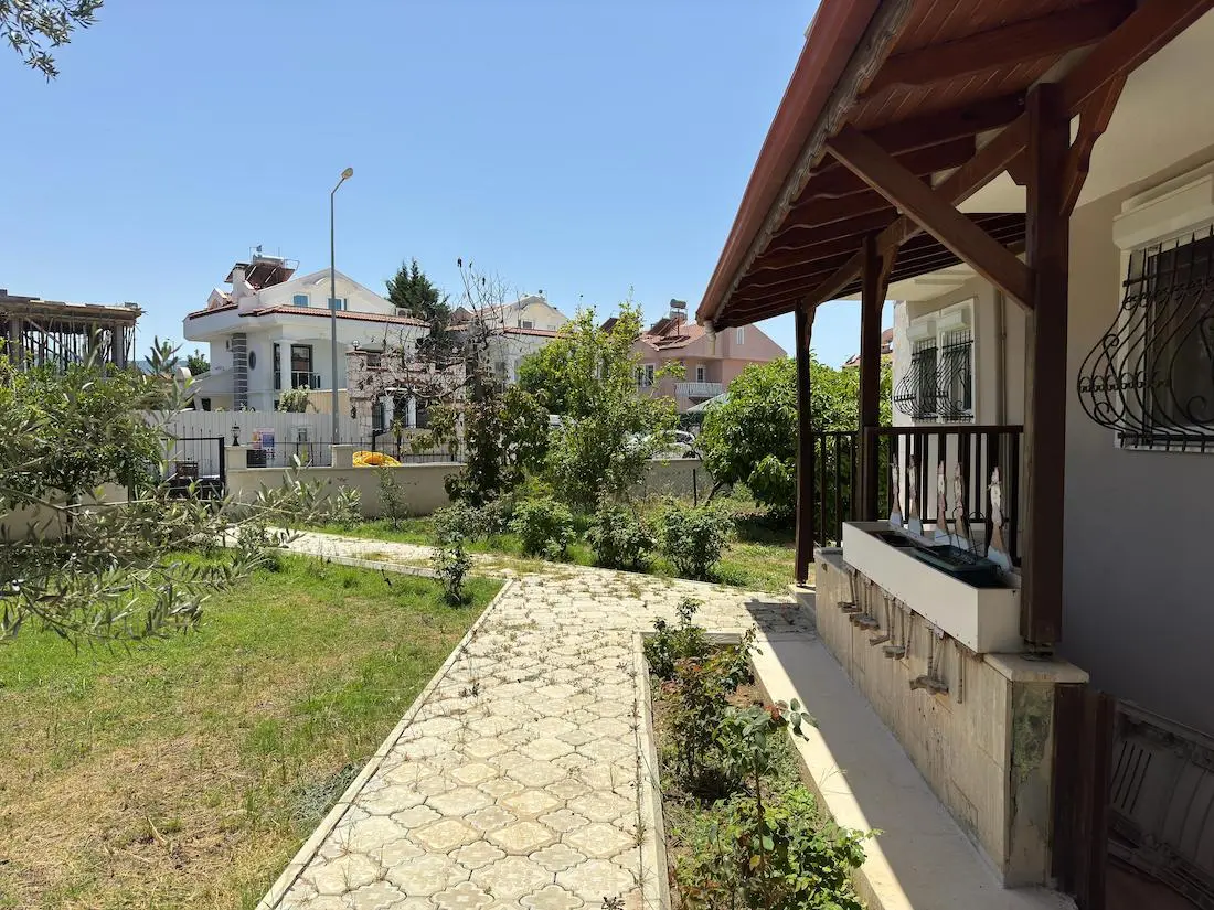 House in Calis